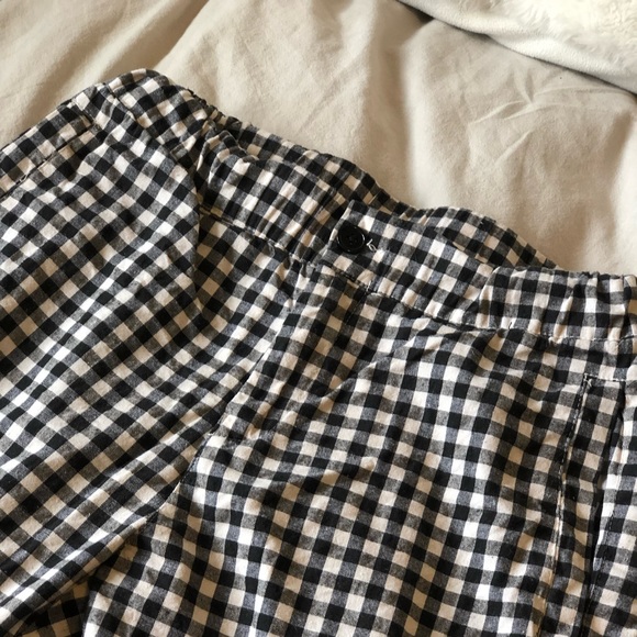 One Size Checkered Cropped Brandy Melville Pants - Picture 4 of 4